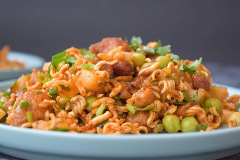 Spicy chatpate rice puff salad served at MoMo Spot in Irving, TX